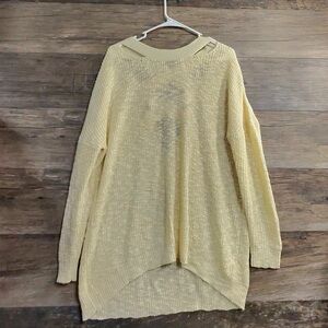 Hayden Los Angeles Elegant Women's Cream Knit Sweater